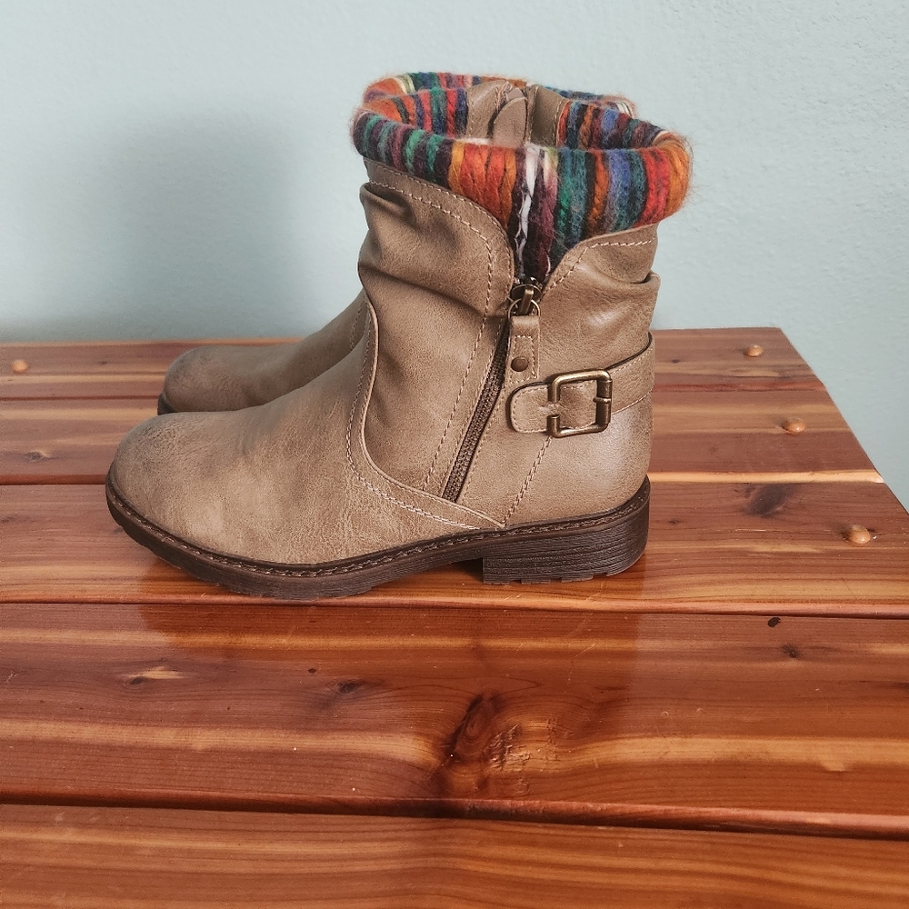 Patrizia ankle booties NWOT